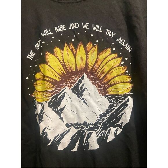 The Sun Will Rise T-shirt size 5XL - Picture 2 of 2